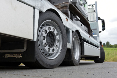 e-Actros 6x2